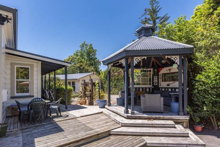 16 Rata Road Raumati Beach_1