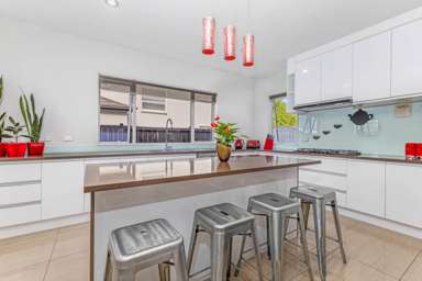 39 Pickaberry Avenue_4