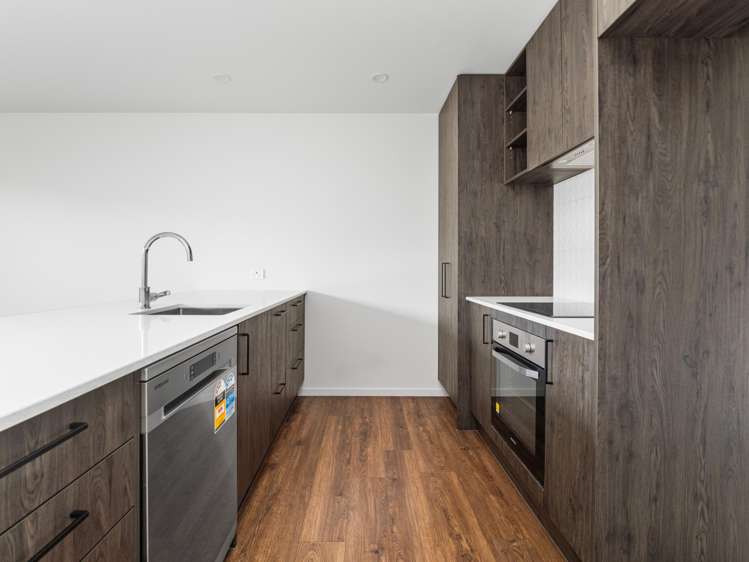 6/94 Cobham Street_3