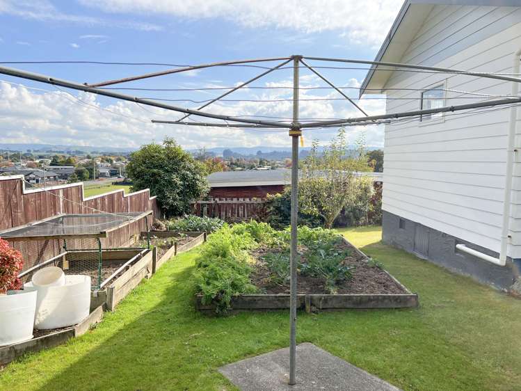 2 Davidson Crescent Pahiatua_17