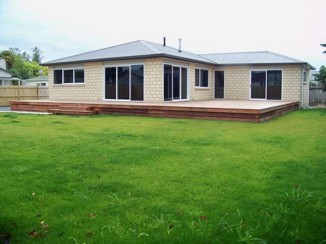 3 Bedroom - Leamington