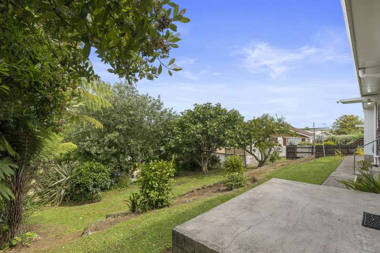 137 Tuhikaramea Road Dinsdale_13