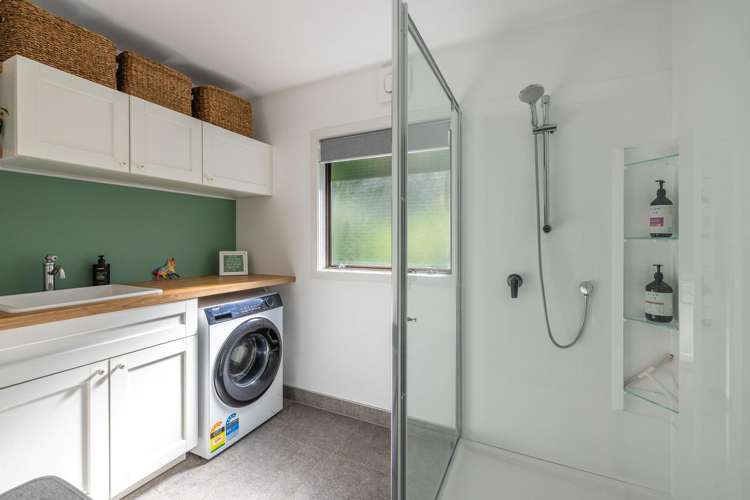 29 Beresford Avenue Surfdale_23