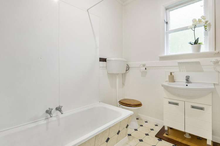 46 Grey Street North East Valley_8