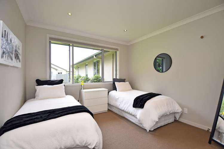 47 Matua Grove Otatara_12