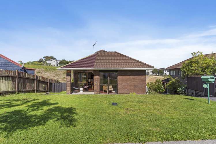 1/176 Norman Lesser Drive Saint Johns_16