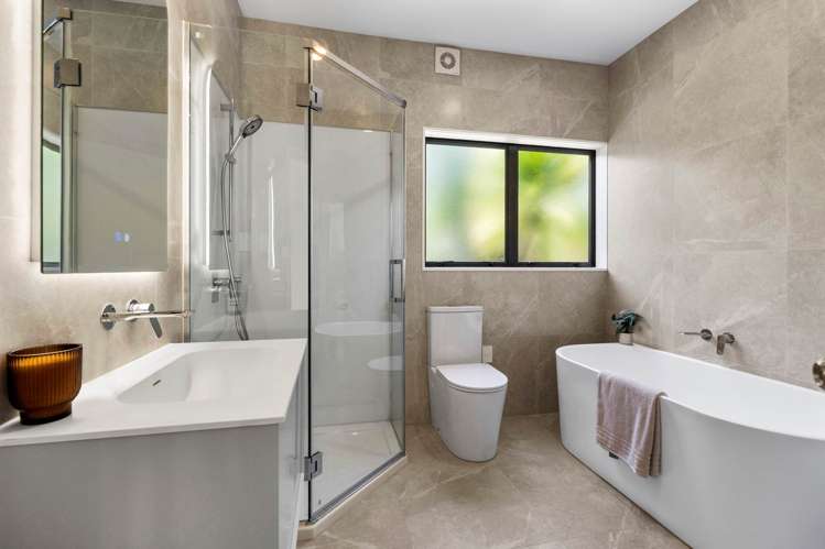 6 Onepoto Road Hauraki_16