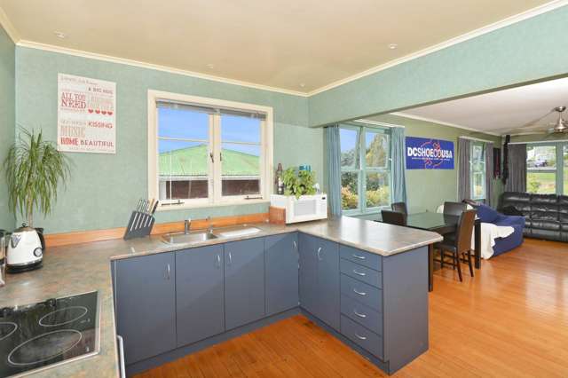 8 Hilltop Avenue Morningside_1