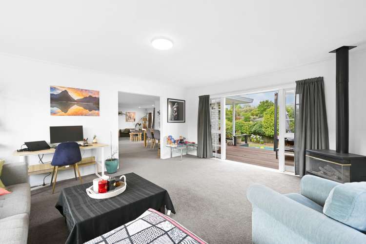 38 Cherrywood Street Pukete_4