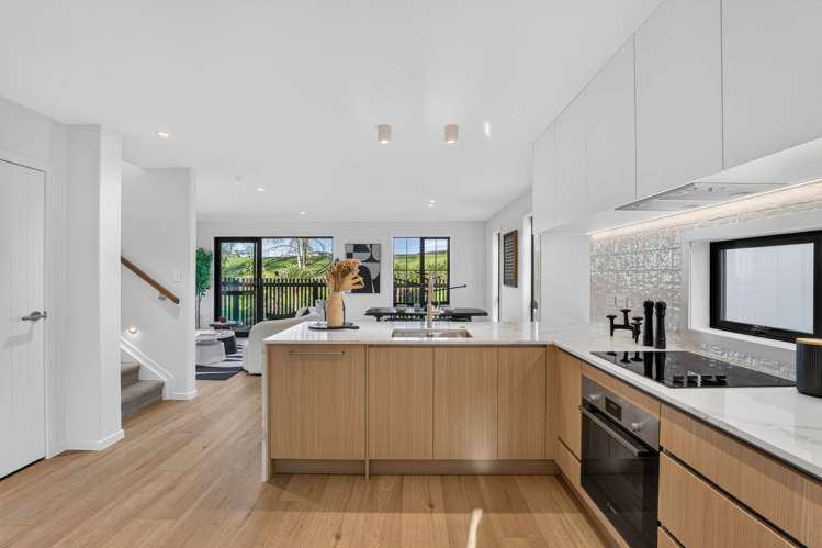 22 Weybridge Crescent Glen Innes_7