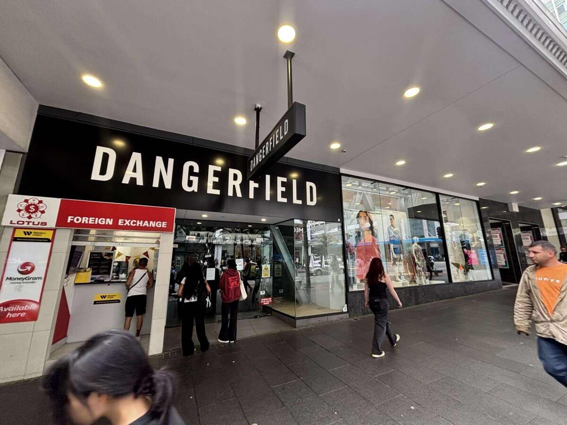 210 Queen Street City Centre_0