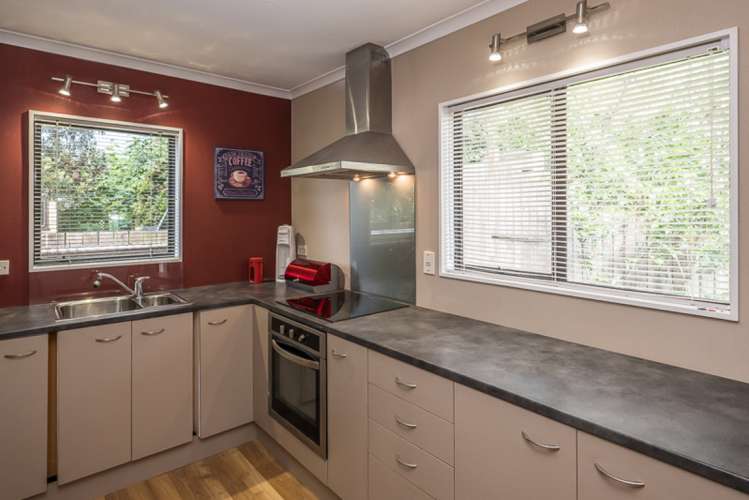 92 Queens Road Waikanae Beach_22