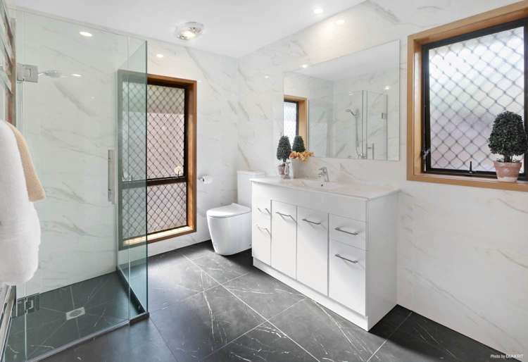 10 Dunkerron Avenue Epsom_3