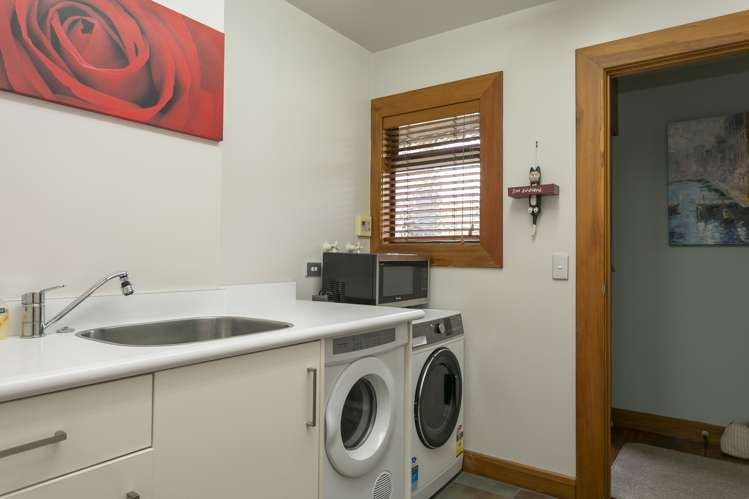 64 Taharepa Road Hilltop_12