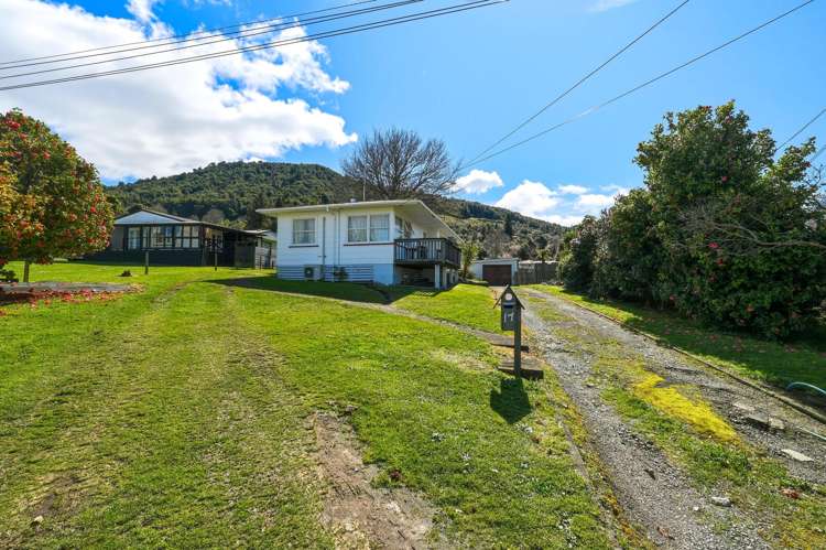 17 Leslie Avenue Western Heights_1