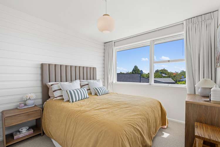 21 Woodstock Place Russley_15