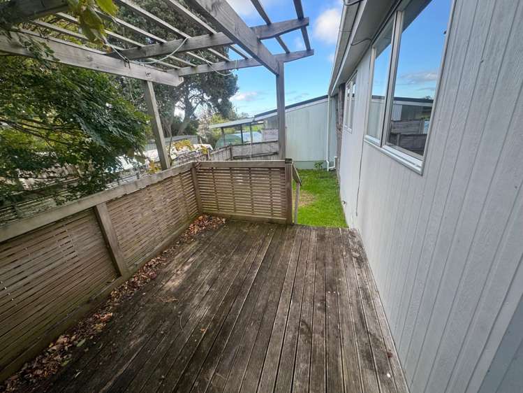  26 Tania Place Blockhouse Bay_12