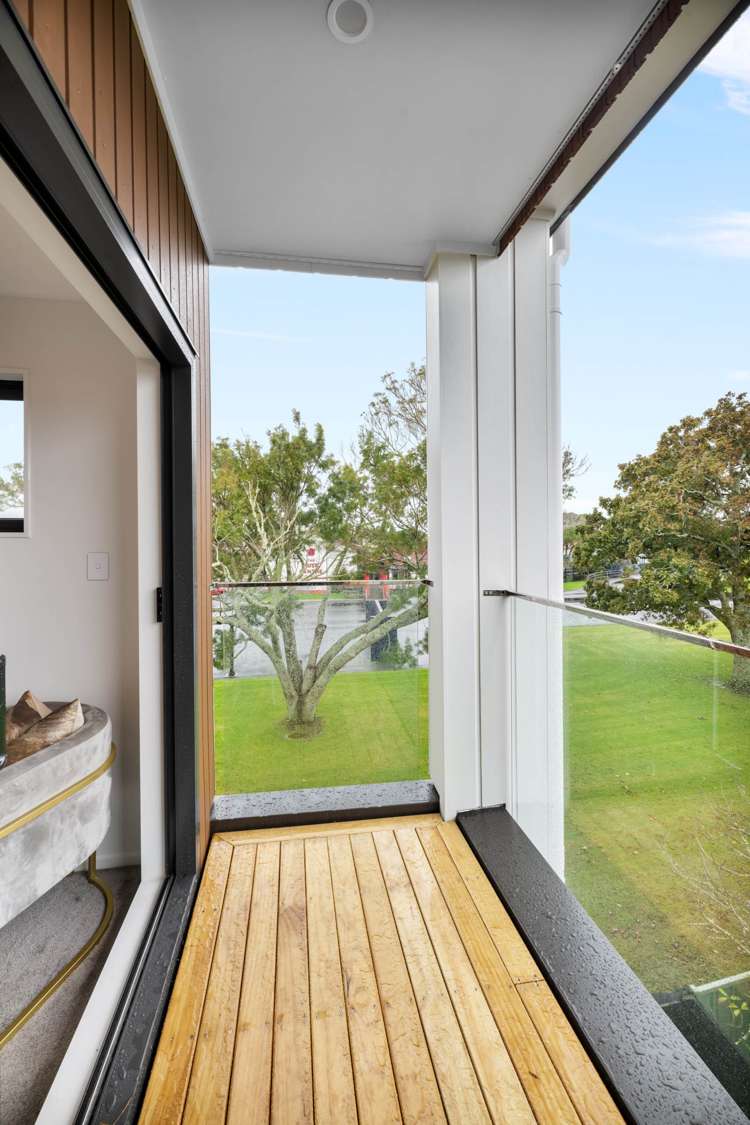 8/16 Williamson Avenue Belmont_10