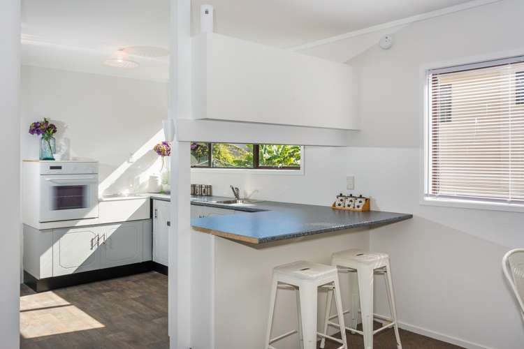 3/27 Aeroview Drive Beach Haven_6