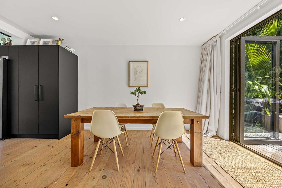 73 Takahe Road_4