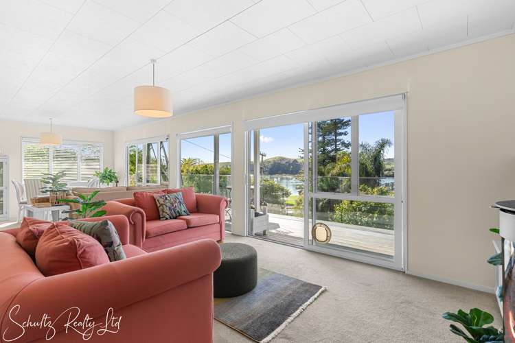 2 Cliff Street Paparoa_14