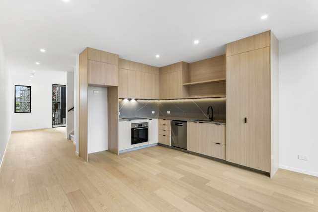 24 Silica Mews 1816_1