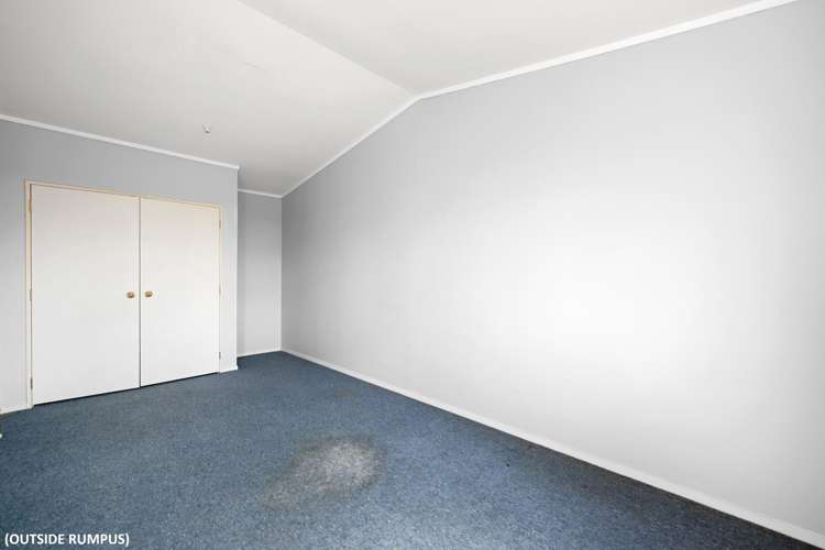 2 Edinburgh Road Hillcrest_18