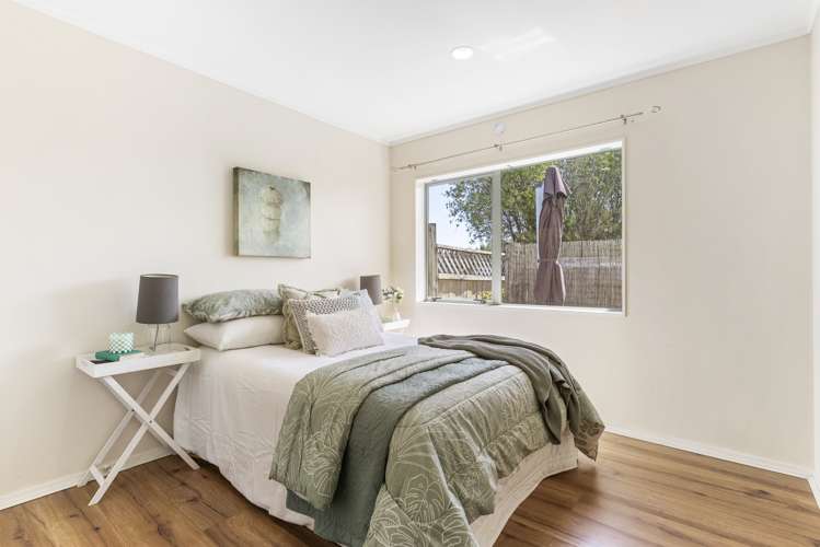 2/67 Andrew Road Howick_17