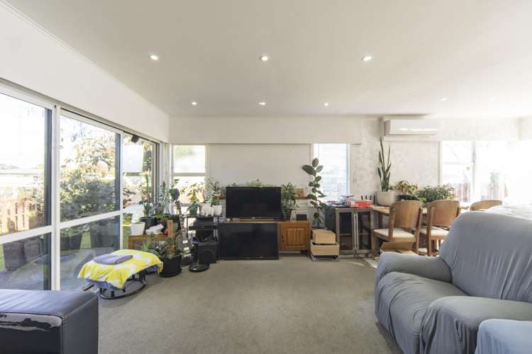 94 Lewis Street Glenview_4
