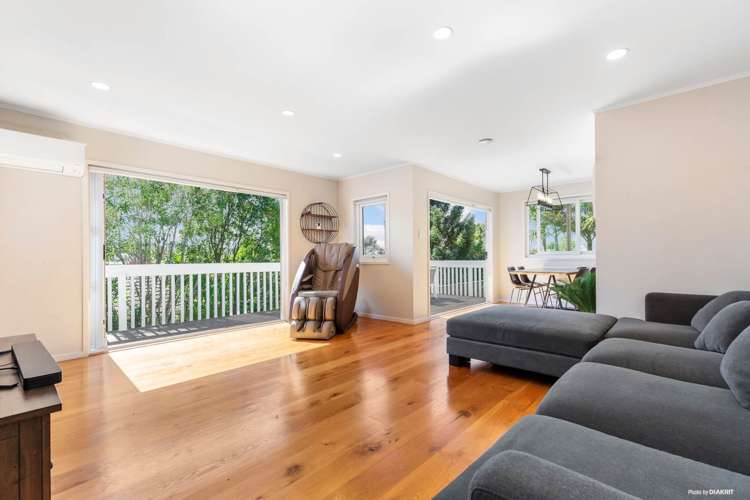 14 Theban Place Totara Vale_3