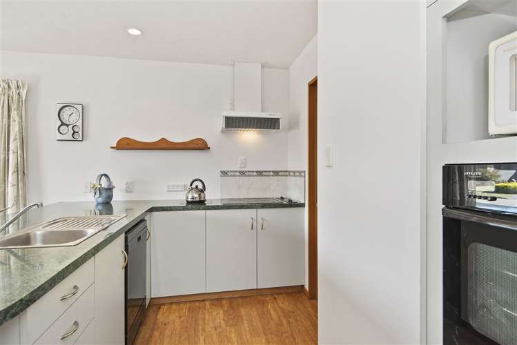 1/5 Murfitt Place Sockburn_5