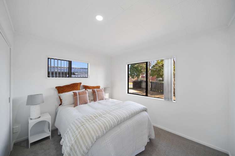 2/230 Finlayson Avenue Clendon Park_8