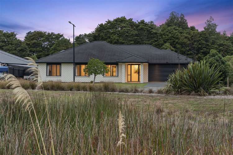 23 Kahika Grove Huapai_0