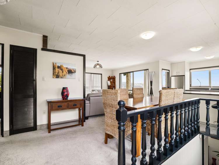 62 Easther Crescent Kew_10