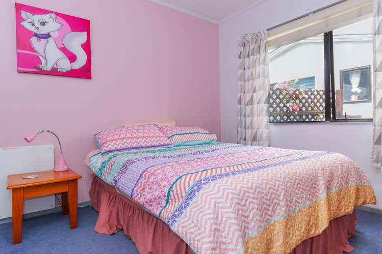 72 Geraldine Crescent Cloverlea_12