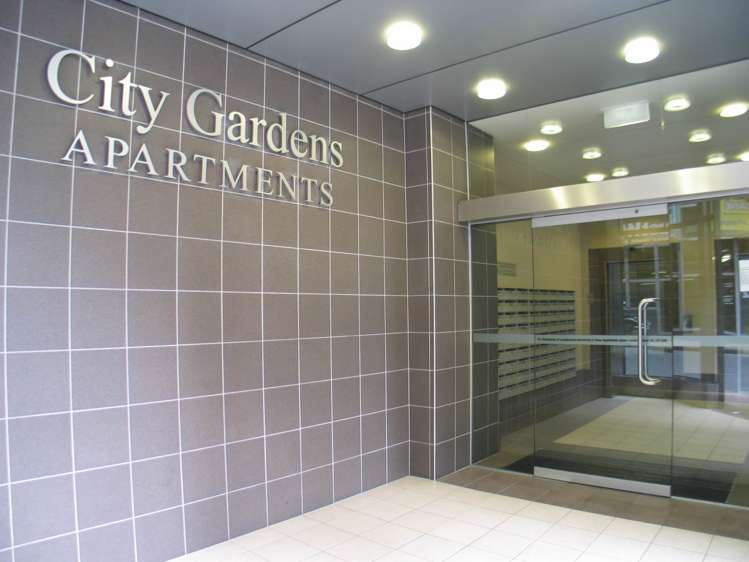 12K/76 Albert Street City Centre_11