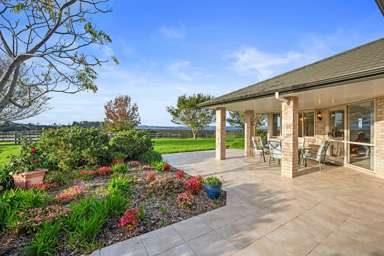 68D Tuparekura Road, South Head_4
