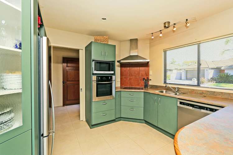 2 Saint Hill Rise Havelock North_6