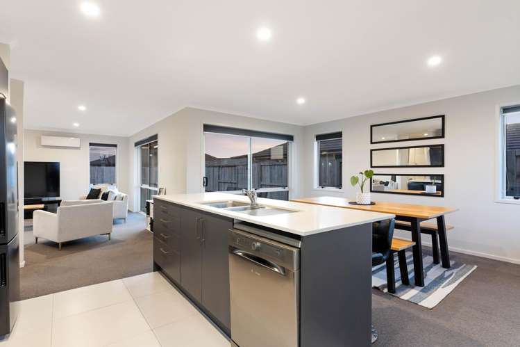 26 Te Kio Crescent Papamoa_2