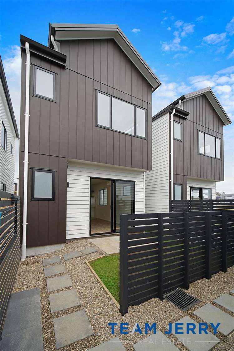 65 Survila Street Papakura_14