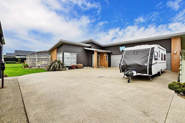 21 Sunrise Drive Seaward Bush_27