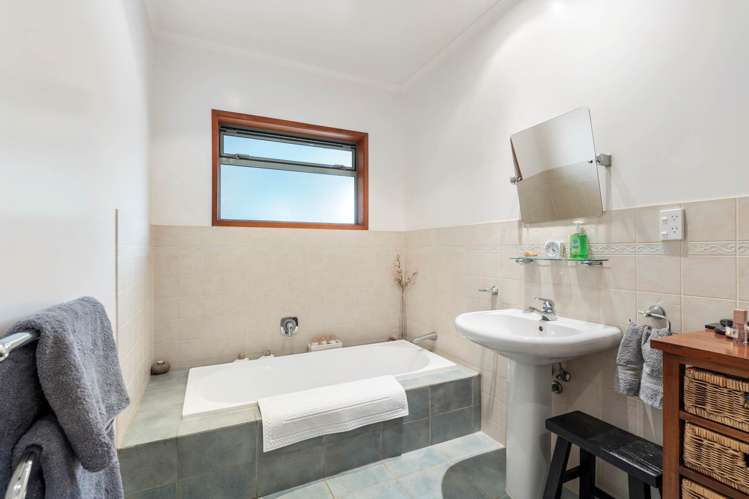 84 Cooper Road Ramarama_23