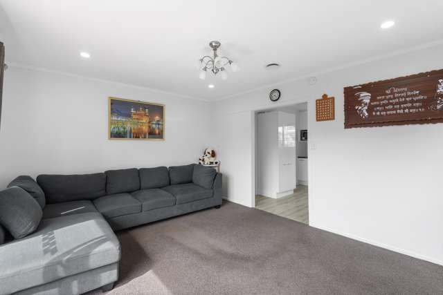 2/11 Peckham Lane Woolston_2