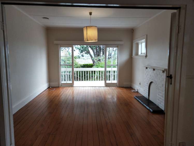 55 Willerton Avenue New Lynn_6