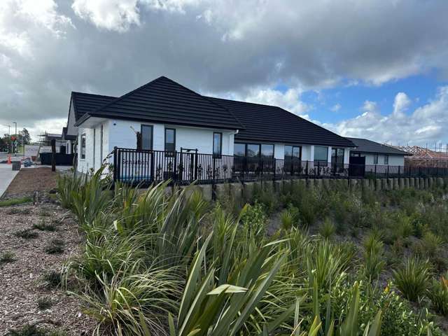 90 Waiwai Drive Wainui_1