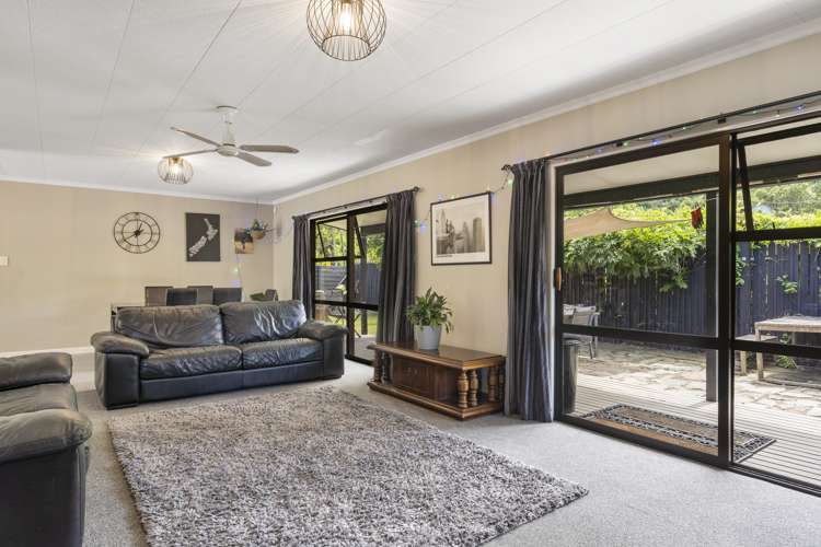 10 Ngaio Street Rarangi_11