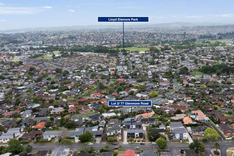 2/77 Glenmore Road Sunnyhills_10