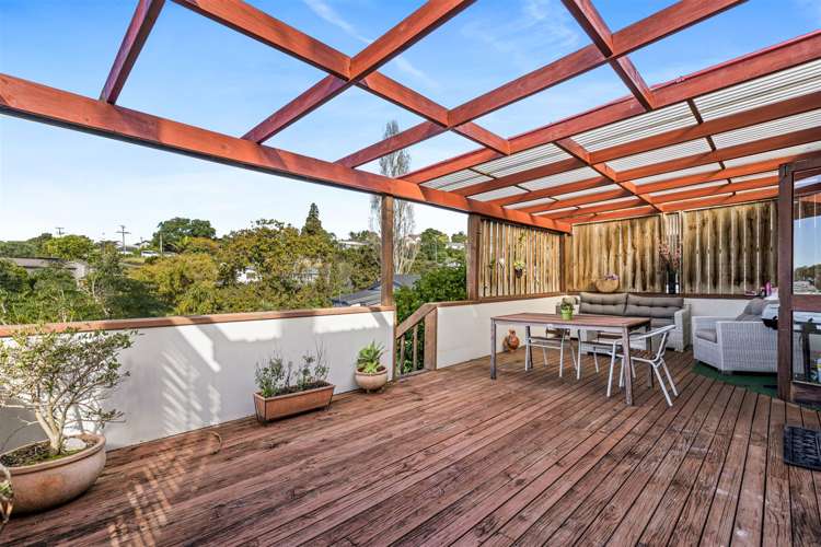 689 Beach Road Rothesay Bay_9