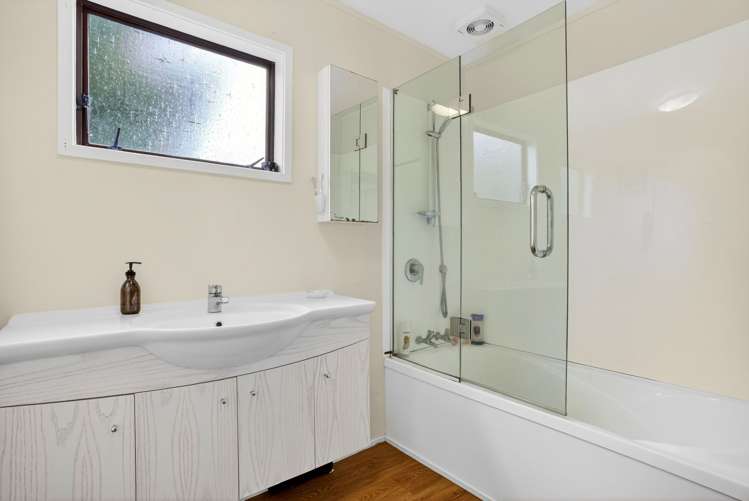 2/39 Brunton Place Glenfield_14