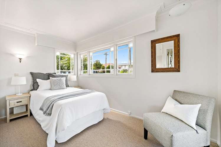 30 Fairfax Avenue Northcote_20